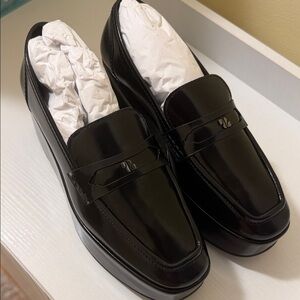 Larroude Black Women's Loafers